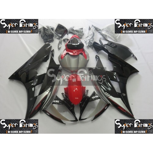 06-07 Yamaha YZF-R6 DESIGN 70